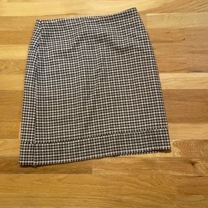 Wool skirt